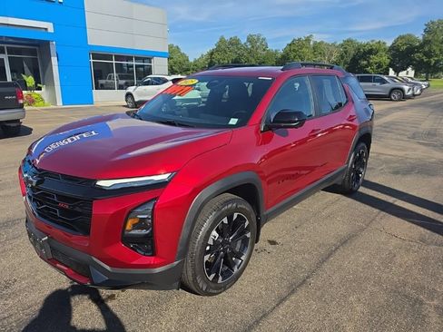 Used 2025 Chevrolet Equinox RS w/ Safety and Technology Package FWD image 3