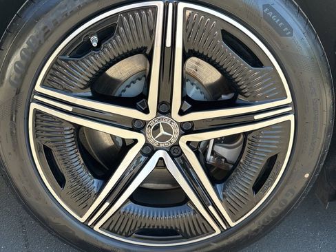 Certified 2024 Mercedes-Benz EQS 450+ Sedan image 6