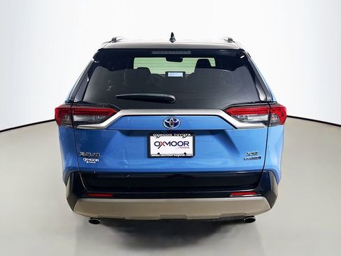 Certified 2023 Toyota RAV4 XSE w/ XSE Grade Weather Package AWD/4WD image 6
