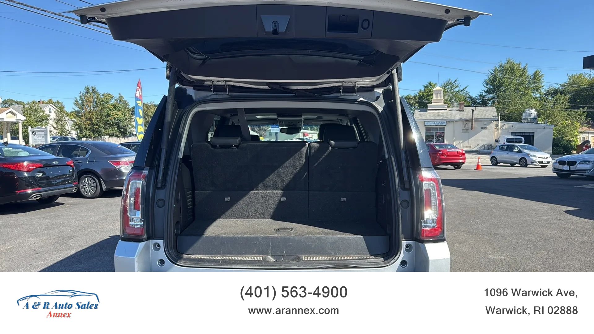 Used 2018 GMC Yukon Denali w/ Denali Ultimate Package AWD/4WD image 20