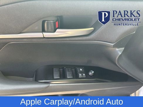 Used 2025 Toyota Camry LE image 7