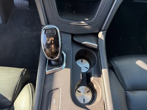 Used 2017 Cadillac XT5 Luxury w/ Driver Awareness Package image 13