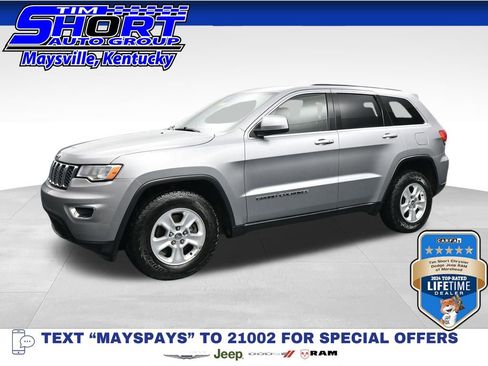 Used 2017 Jeep Grand Cherokee Laredo AWD/4WD image 1