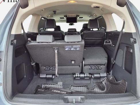 Used 2025 Honda Odyssey Elite image 6
