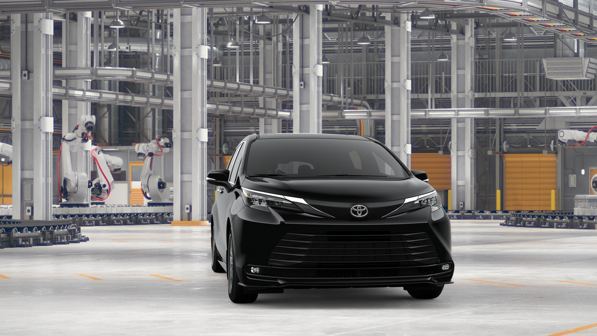 New 2026 Toyota Sienna XLE FWD image 16