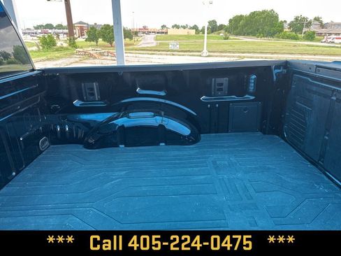 Used 2025 Ford F150 Raptor AWD/4WD image 35