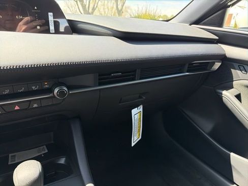 New 2026 MAZDA MAZDA3 s FWD image 21