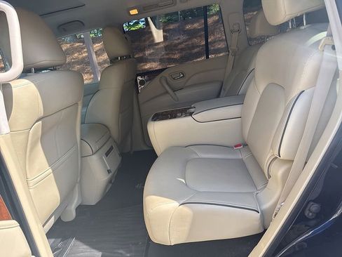 Used 2018 INFINITI QX80 4WD w/ Driver Assistance Package image 26