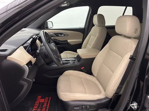 Used 2023 Chevrolet Traverse LT w/ LPO, Cargo Package AWD/4WD image 29