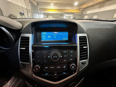 Used 2012 Chevrolet Cruze LT FWD image 28