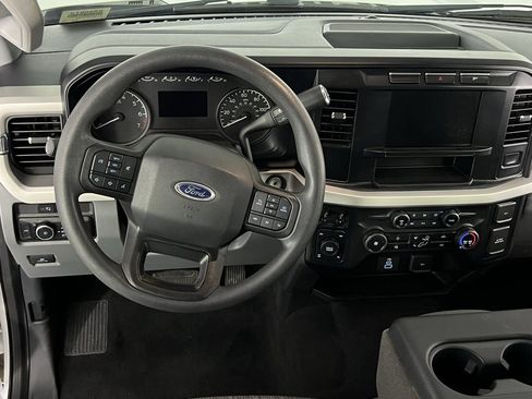 Used 2023 Ford F250 XLT w/ Snow Plow Prep Package image 16