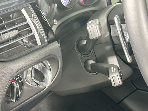 Used 2024 Porsche Macan S image 33