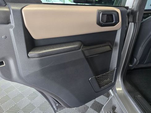 Used 2024 Ford Bronco Wildtrak AWD/4WD image 35