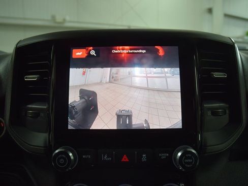 Used 2025 RAM 5500 Tradesman w/ Safety Group AWD/4WD image 40