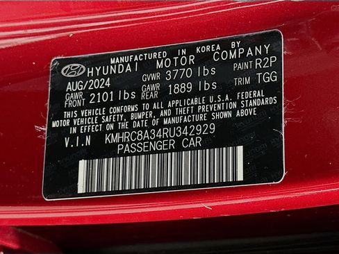 Used 2024 Hyundai Venue SEL image 12