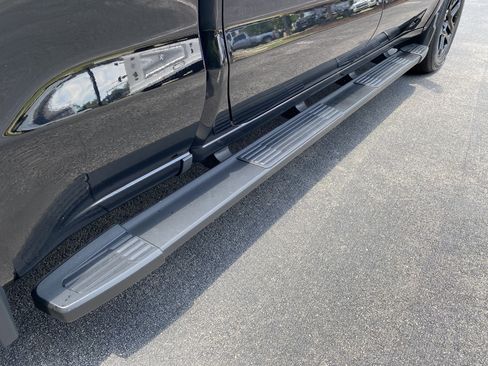 Used 2022 Chevrolet Silverado 1500 RST w/ Max Trailering Package AWD/4WD image 42