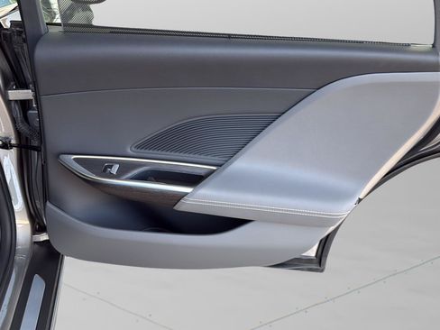 Used 2023 Lucid Air Touring AWD/4WD image 30