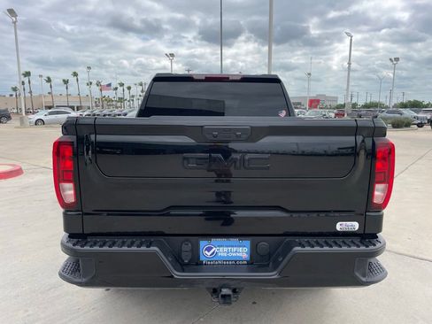 Used 2026 GMC Sierra 1500 Pro w/ Graphite Edition RWD image 4