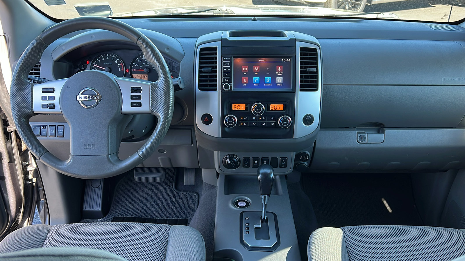 Used 2021 Nissan Frontier SV w/ Midnight Edition Floor Mats AWD/4WD image 14
