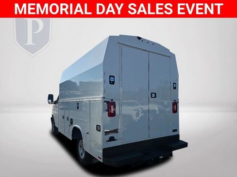 New 2025 Chevrolet Express 3500 w/ Power Convenience Package RWD image 8