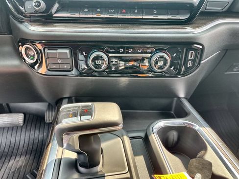 Certified 2023 Chevrolet Silverado 1500 RST w/ Z71 Off-Road Package AWD/4WD image 17