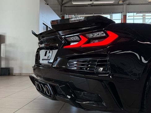 Used 2024 Chevrolet Corvette Z06 image 13