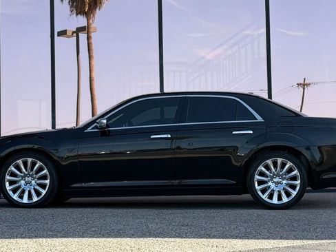 Used 2014 Chrysler 300 Uptown Edition w/ Quick Order Package 22M RWD image 4
