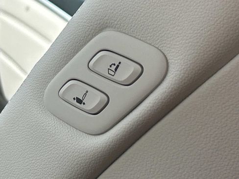 New 2026 Genesis GV80 2.5T RWD image 24
