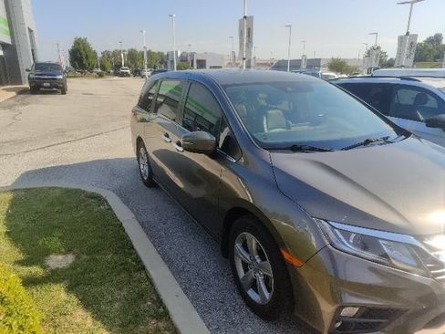 Used 2019 Honda Odyssey EX-L image 11