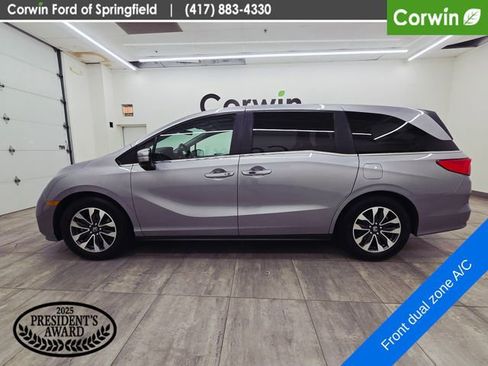 Used 2022 Honda Odyssey EX-L image 2