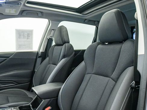 Used 2021 Subaru Forester Premium image 18