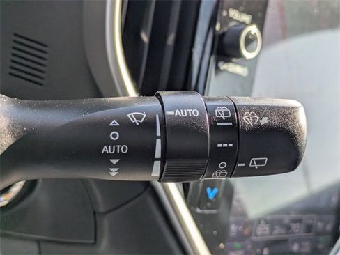 Used 2023 Subaru Ascent Touring image 30