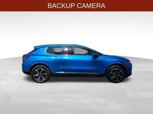 Used 2025 Chevrolet Equinox EV LT w/ Convenience Package FWD image 7