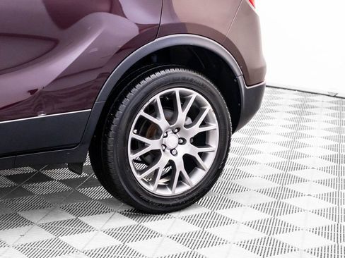 Used 2018 Buick Encore Sport Touring FWD image 32