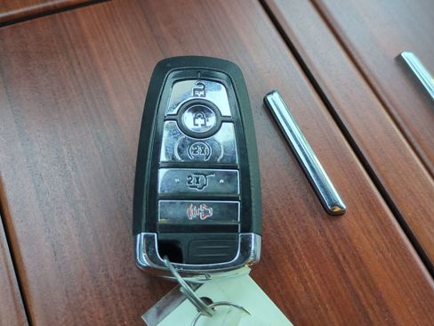 Certified 2024 Lincoln Navigator L Reserve image 29