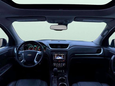 Used 2017 Chevrolet Traverse Premier image 14