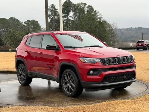 New 2026 Jeep Compass Latitude AWD/4WD image 9