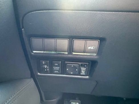 Used 2012 INFINITI QX56 4WD w/ Theater Pkg image 22