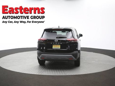 Used 2023 Nissan Rogue S AWD/4WD image 37