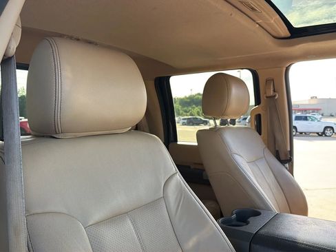 Used 2015 Ford F250 Lariat w/ Lariat Ultimate Package AWD/4WD image 81