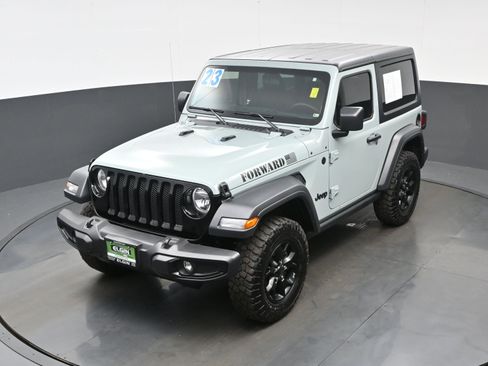 Used 2023 Jeep Wrangler Willys image 30