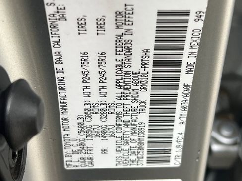 Used 2022 Toyota Tacoma SR5 w/ Black Out Package (TMS) image 30