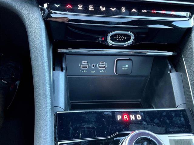 New 2026 Jeep Grand Cherokee L Limited w/ Limited Altitude Package RWD image 25