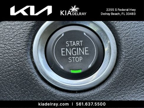 Used 2020 Cadillac XT4 Luxury FWD image 30