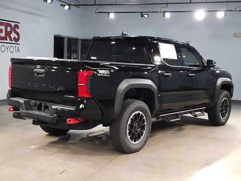 New 2026 Toyota Tacoma TRD Off-Road image 7