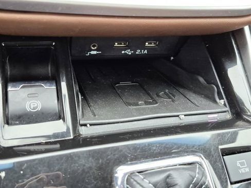 Used 2021 Subaru Outback Touring XT image 45