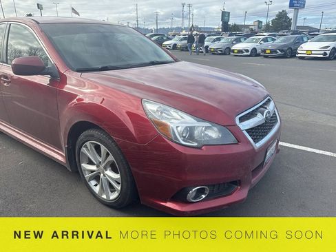Used 2013 Subaru Legacy 2.5i Limited image 3