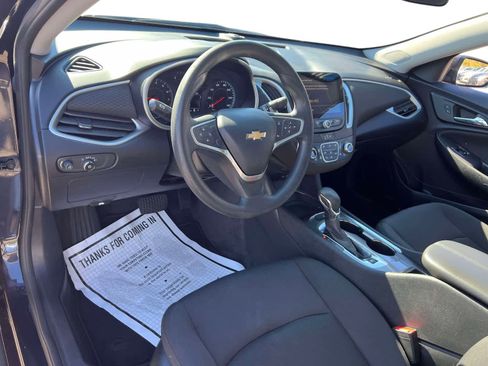 Used 2022 Chevrolet Malibu LT image 14