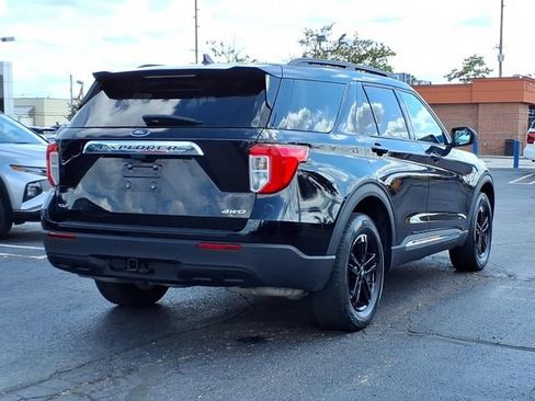 Used 2024 Ford Explorer XLT w/ Class IV Trailer Tow Package AWD/4WD image 6