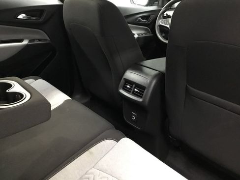 Used 2023 Chevrolet Equinox LS w/ LPO, Cargo Package FWD image 17